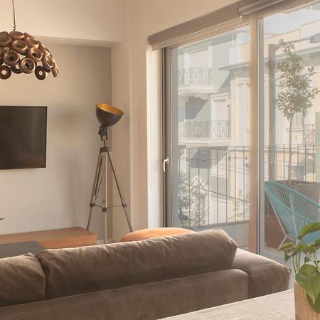 Luxury Apt With Parking-Living Stone Silver Athena Bagian luar foto