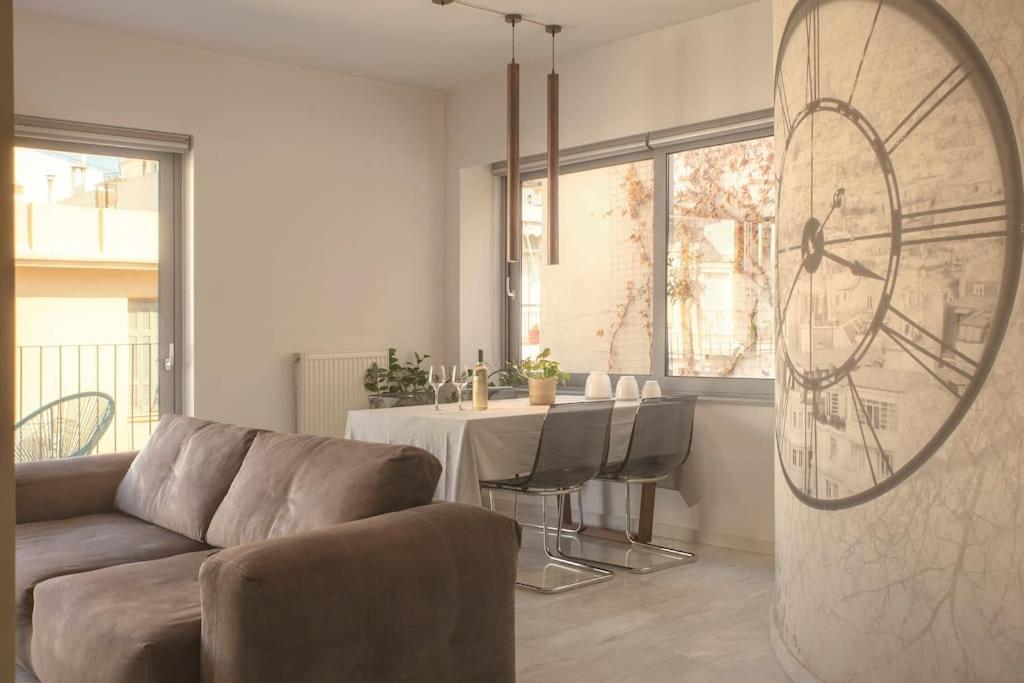 Luxury Apt With Parking-Living Stone Silver Athena Bagian luar foto