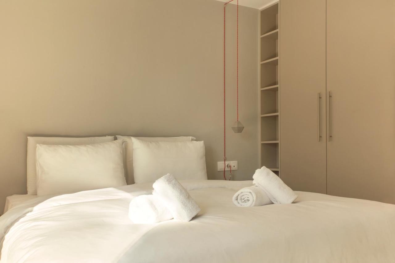 Luxury Apt With Parking-Living Stone Silver Athena Bagian luar foto