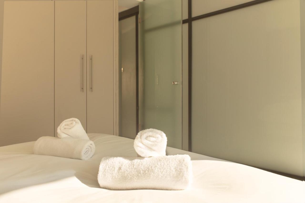Luxury Apt With Parking-Living Stone Silver Athena Bagian luar foto