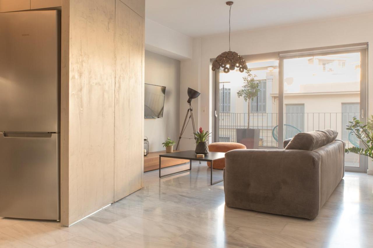 Luxury Apt With Parking-Living Stone Silver Athena Bagian luar foto