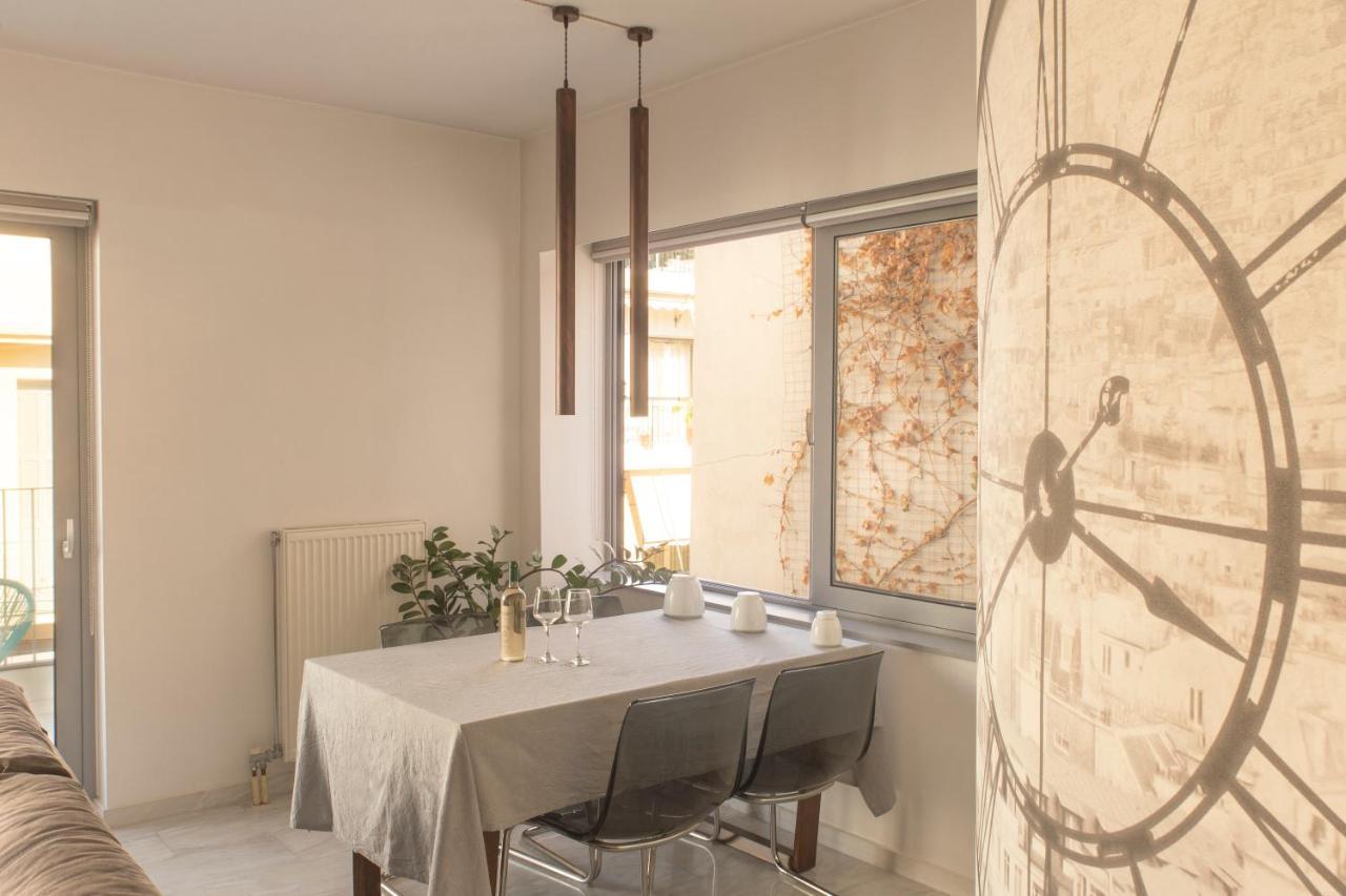 Luxury Apt With Parking-Living Stone Silver Athena Bagian luar foto