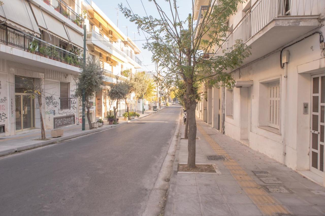Luxury Apt With Parking-Living Stone Silver Athena Bagian luar foto